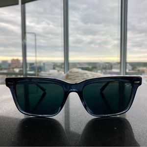 Oliver peoples, like new, women’s sunglasses, white rim, navy blue lens